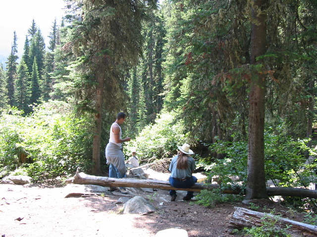 104-0459_IMG